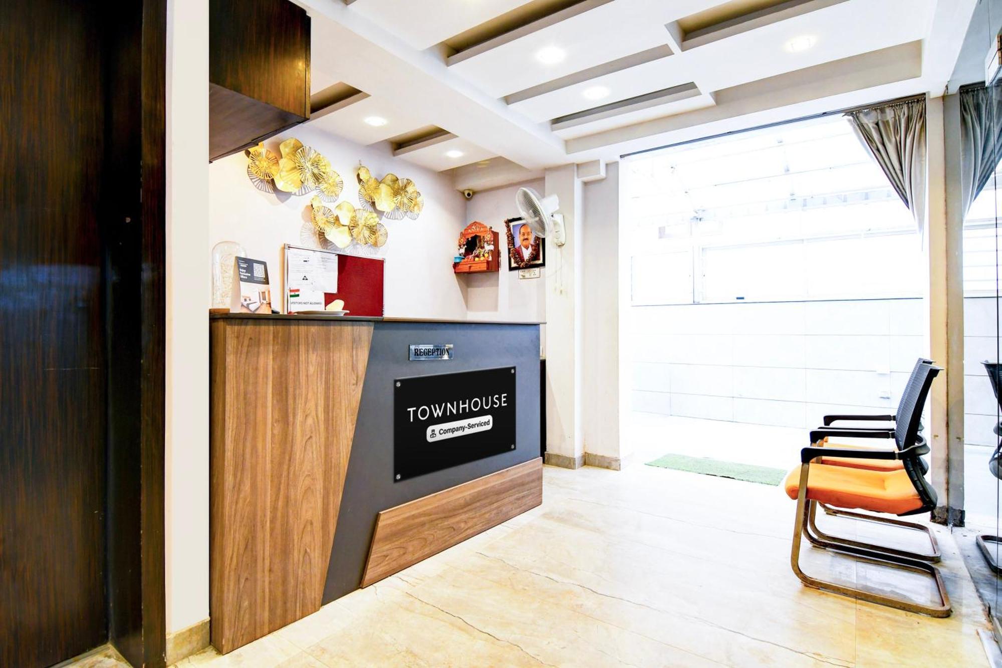 Super Townhouse New Town Formerly Krish Residency Kolkata Bagian luar foto
